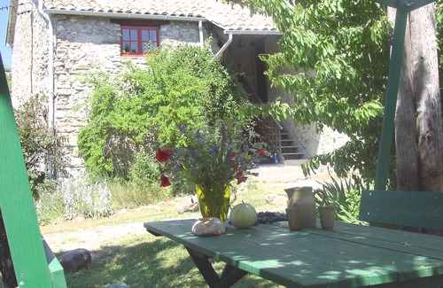 Oze House | Grand Old House, quiet, space, countryside, nature