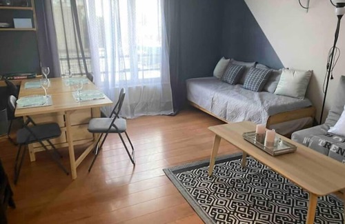 Aubervilliers Apartment | Grand Paris/Stade de France