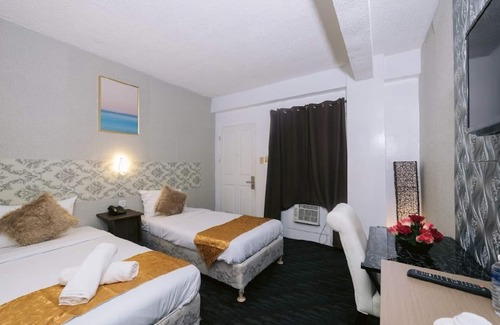 Balanga Hotel | Grand Peninsula Suites