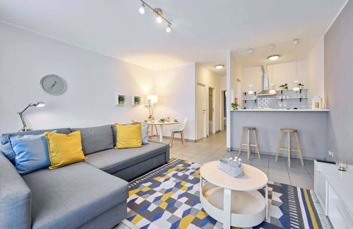 Lower Town Apartment | Grand Place Central Gem 4