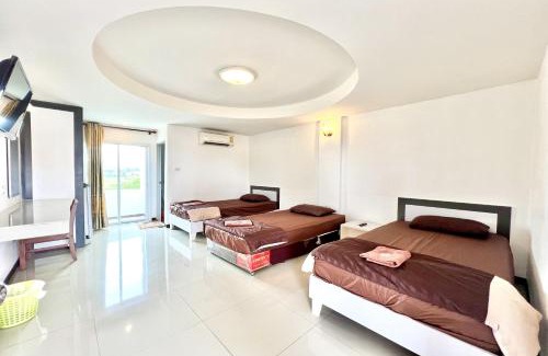 Ban Luam Hotel | Grand Place Resort