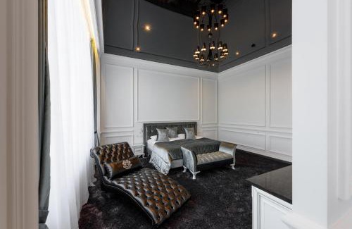 Chernovtsy Hotel | Grand Royal