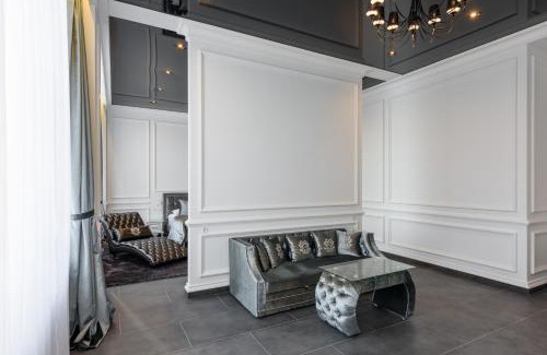 Chernovtsy Hotel | Grand Royal