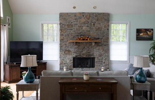 Cooperstown - Otsego Lake House | Grand Slam Lake House Cooperstown Dreams Park