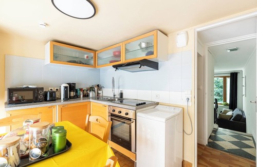 Quartier Saint-Ambroise Apartment | Grand Studio de Caractère Paris 11e à Deux pas du Père-lachaise