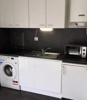 Rodez Apartment | Grand T1 très calme Proche centre ville Rodez