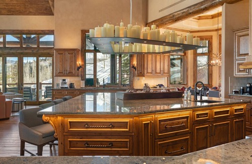 Edwards House | Grand, True Ski-in/out Estate; Theater, Game Room, Fire Pit, and Hot Tub