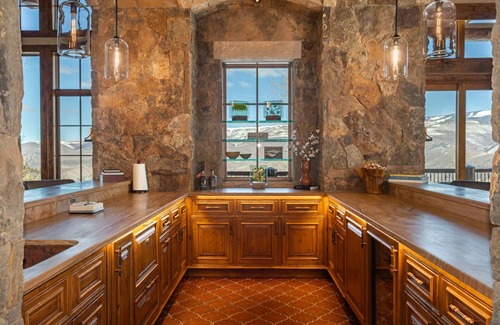 Edwards House | Grand, True Ski-in/out Estate; Theater, Game Room, Fire Pit, and Hot Tub