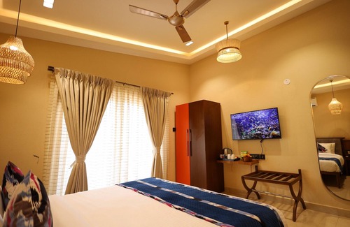 Arambol Hotel | Grand Vatika Resort Hotel