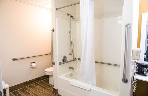 Helenwood Hotel | Grand Vista Hotel