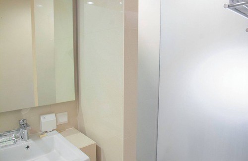 Manado City Centre Hotel | Grand Whiz Megamas Manado