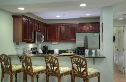 Estate Enighed Condo | Grande Bay SURFSIDE 1 BR, Beachfront, WIFI, Great Views!