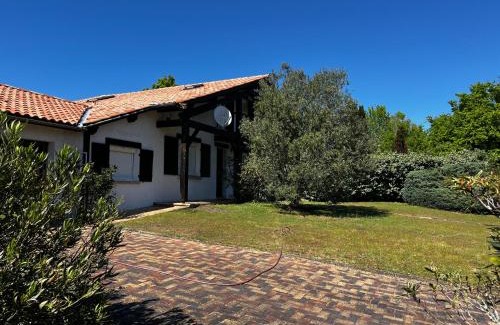 Onesse-et-Laharie Villa | Grande Maison Landaise avec Piscine