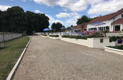 Connelles House | Grande villa d'exception en Normandie tennis, piscine, jacuzzi, salle de fitness
