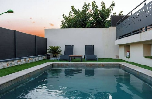Juvignac Villa | Grande Villa Moderne Avec spa & Jacuzzi