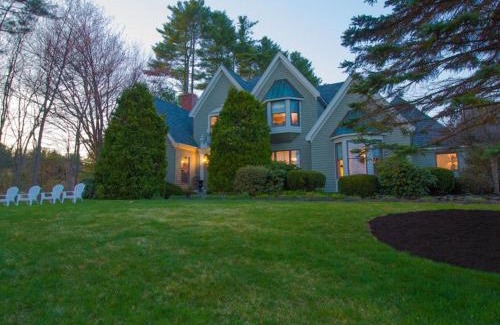 Kennebunkport House | Grandeur On The Green