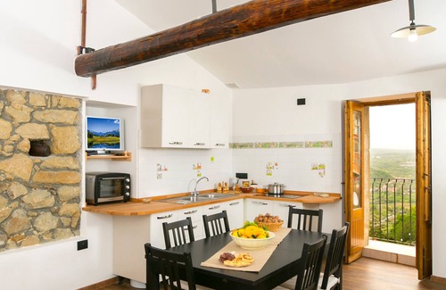 Motta Camastra House | Grandfather Mariano's House - Tourist Accommodation - CIN IT083058C2P3N2T97U