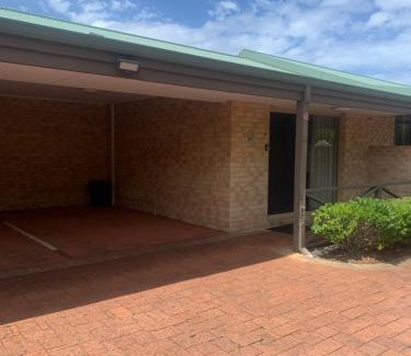 Centennial Park Apartment | Grandis 35