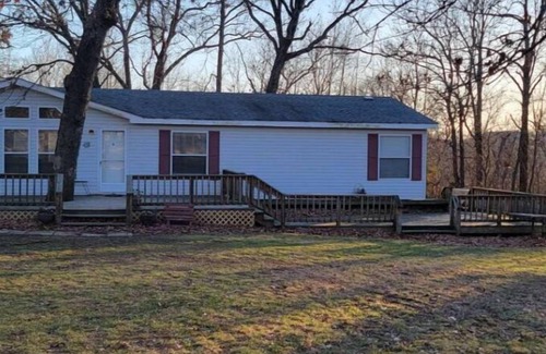 New Eucha House | Grandma's house is roomy inside and out. You'll feel right at home.