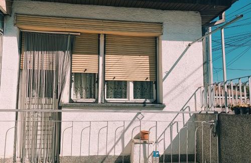 Prilep House | Grandma's Town Guesthouse