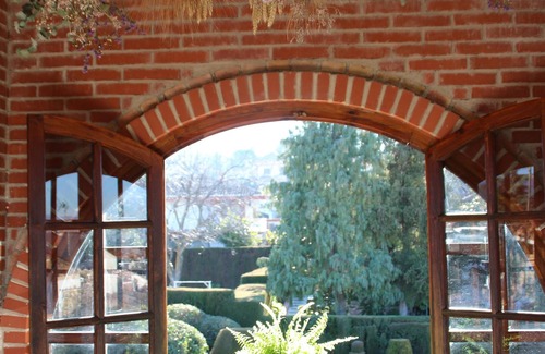 Barrio de la Vega House | Grandmother's Garden