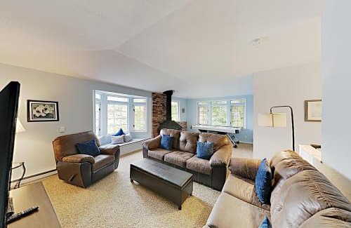 Dunes City House | Grandpa's Lake House
