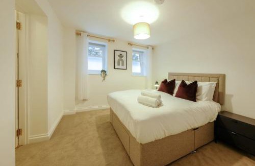 Clifton Apartment | Grange Road Two Bedroom Flat