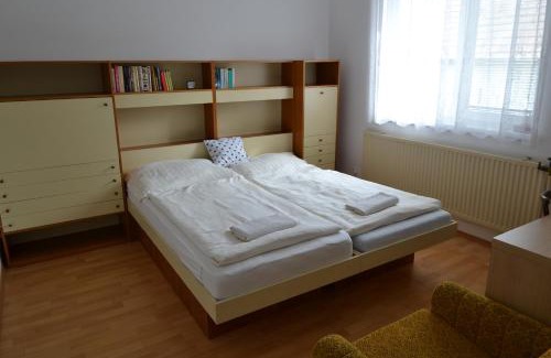 Svaty Jur House | Granny's