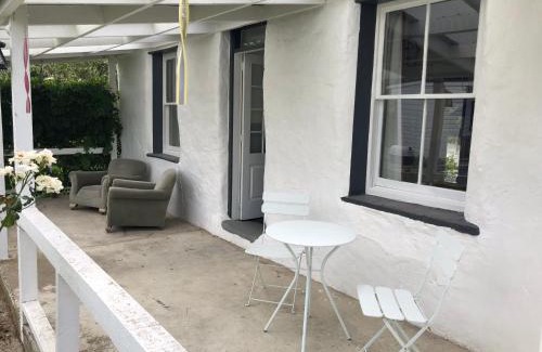 Roxburgh Bed & Breakfast | Granny Stringer’s Cottage