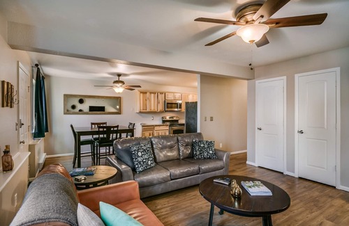 Martinez Park House | Grant Old Town Flat ~ Downstairs