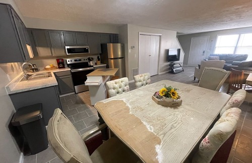 Waynesville Apartment | Gratitude Nest #3 Charming Apartment Minutes Away from Ft Leonard Wood