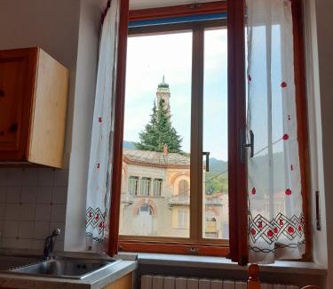 Giaveno Apartment | Grazioso bilocale Merlino, luminoso con vista Santuario, wifi