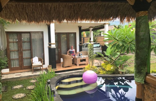 Kalibukbuk House | Great 2 bedroomed villa with sea views