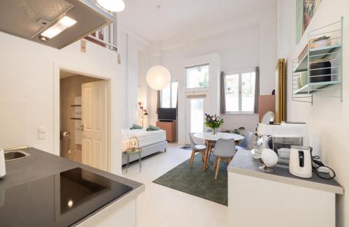 Schoeneberg Apartment | Great 2-room Loft with 2 bathrooms and 2 kitchen