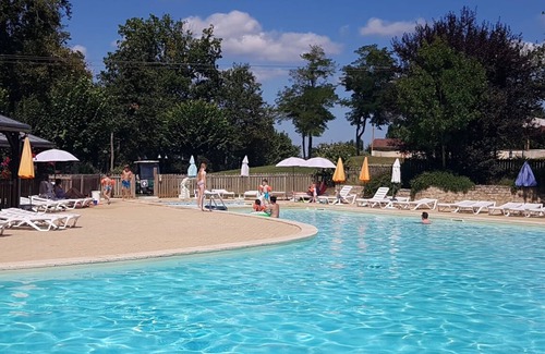 Gourdon House | Great 4-person vacation home in Dordogne /Lot - on a child-friendly park