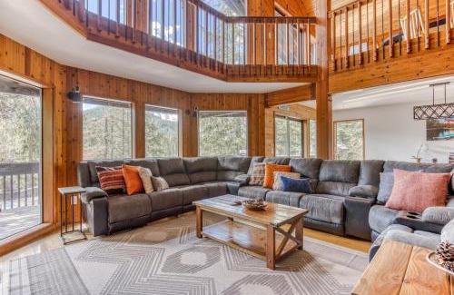 Government Camp Ski Chalet | Great Blue Lodge - Spacious Ski Lodge, Hot Tub, Sauna, Game Room & More