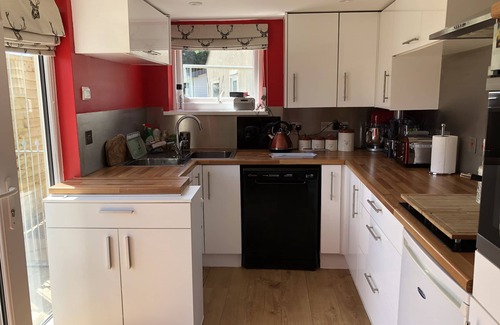 Truro Cottage | Great central location - 20 mins to coast - perfect for 2/4 people -dogs welcome