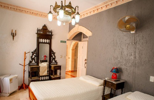 Varadero House | Great Colonial House