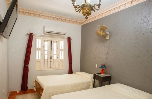 Varadero House | Great Colonial House