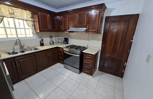 San Francisco de Macoris Apartment | GREAT LOCATION 3 BED, 2 BAD, 5 MIN WALK TO PALMARES MALL