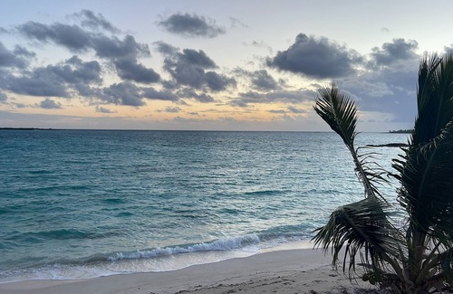 Rokers Point House | Great Exuma Beachouse