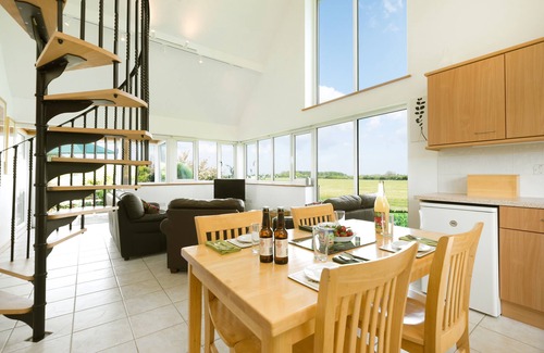 Etchinghill House | Great Field Farm - Sunset Lodge