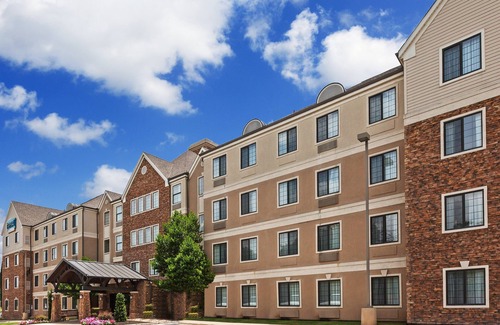 Round Rock Condo | Great for Business Travelers! Quiet Suite + FREE Buffet Breakfast