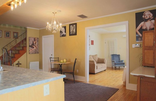 Geraldton House | Great Large Character House, Deck, Gazebo, & Yard - Walk to All Amenities