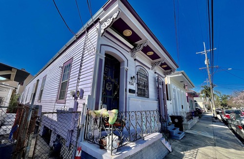 Faubourg Marigny Apartment | Great location in the historic Marigny area