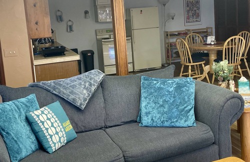 Denver Apartment | Great Location, Kid & Dog Friendly, Open Floor Plan