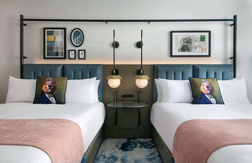 North Capitol Street Hotel | Great Location Near The Capitol! 2 Spacious Units with City View, Pets Allowed!