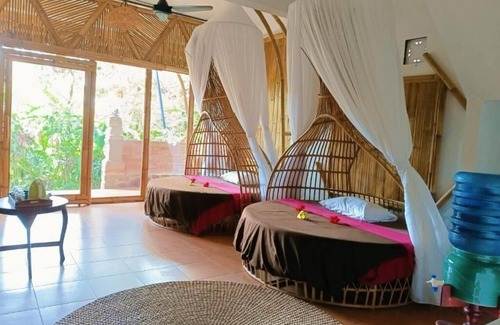Selat Bed & Breakfast | Great Mountain Views