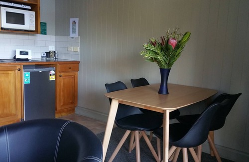 Lorne Cottage | Great Ocean Road Cottages