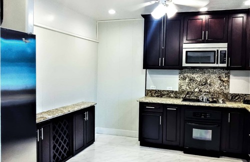 Waimanalo House | Great Price! 1000sf Gated New House Steps from Waimanalo Beach